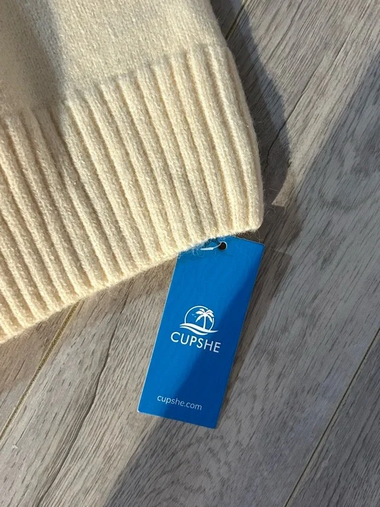 Cupshe Cream Ribbed Knit Vest - Picture 4 of 4